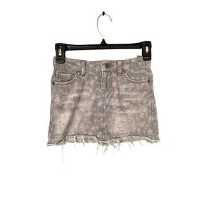 Levi’s girls scooter floral denim gray skirt size 8￼